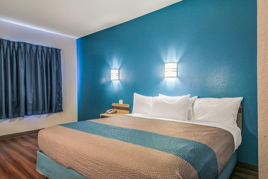 Motel 6 New Braunfels Eksteriør bilde