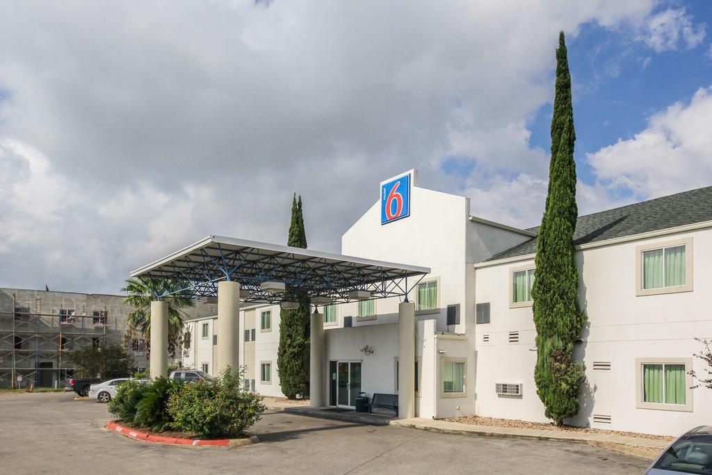 Motel 6 New Braunfels Eksteriør bilde