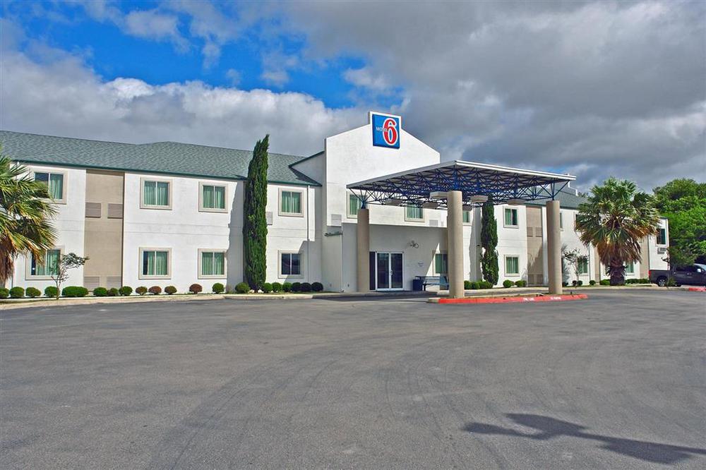 Motel 6 New Braunfels Bekvemmeligheter bilde